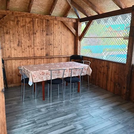 Садиба Янчар Номер Студiо З Басейном Mykulychyn Extérieur photo