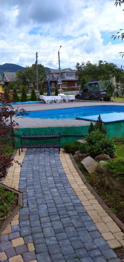 Садиба Янчар Номер Студiо З Басейном Mykulychyn Extérieur photo