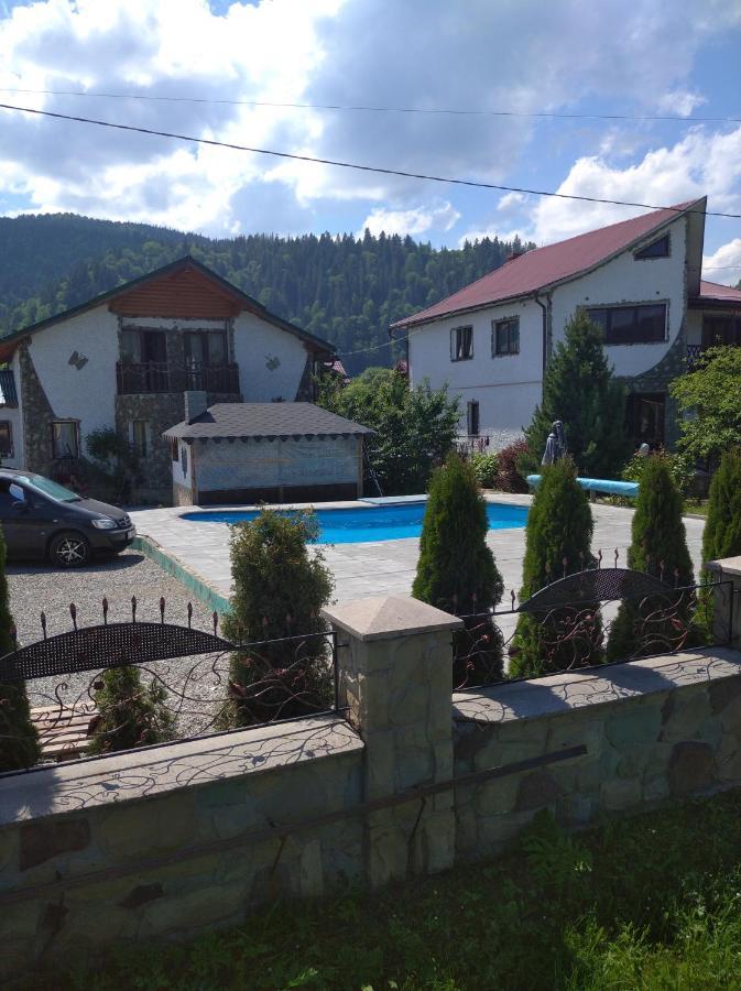 Садиба Янчар Номер Студiо З Басейном Mykulychyn Extérieur photo