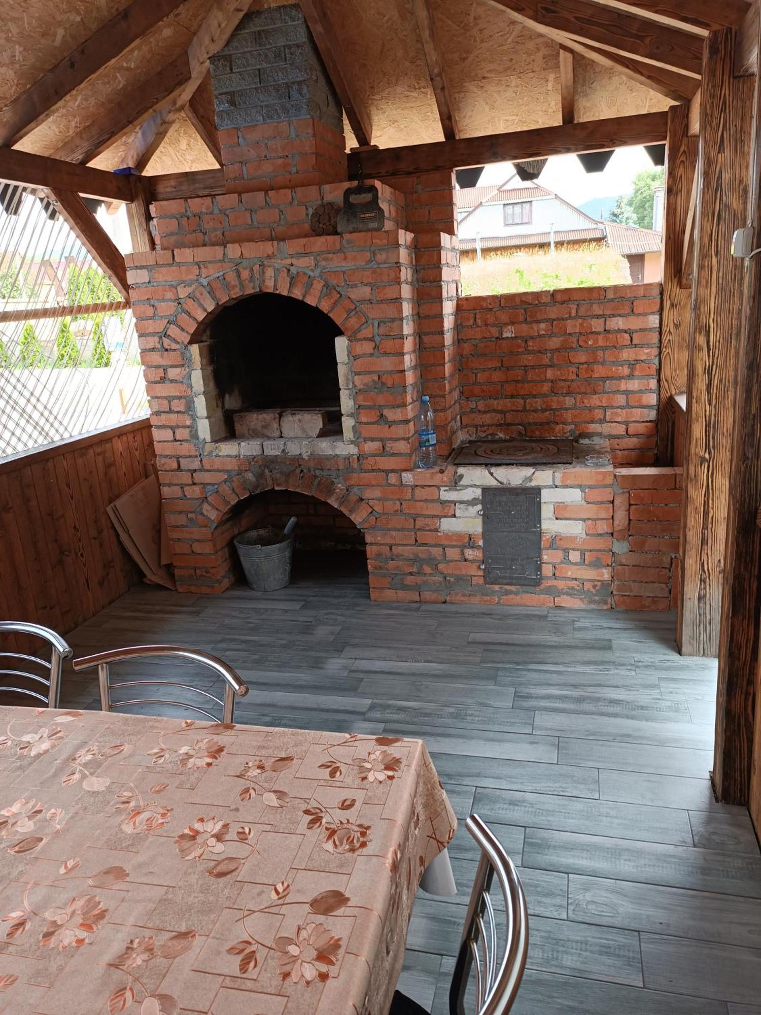 Садиба Янчар Номер Студiо З Басейном Mykulychyn Extérieur photo